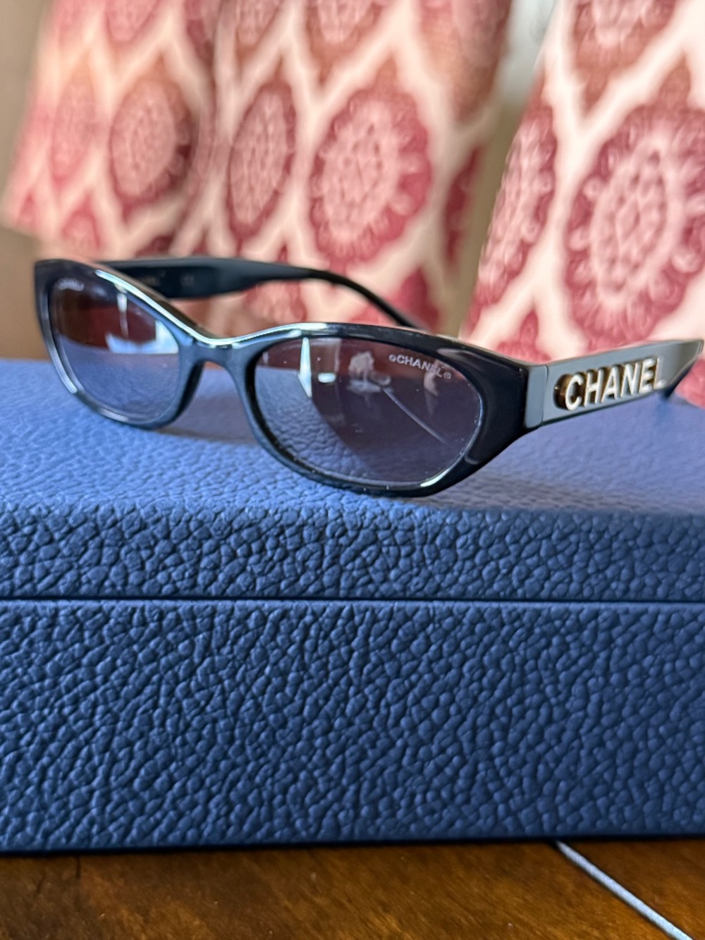 Chanel Limited Edition Sunglasses A71280A S2216 Black